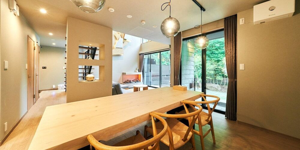 北館客室 ダイニング一例