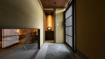 内部エントランス / 3