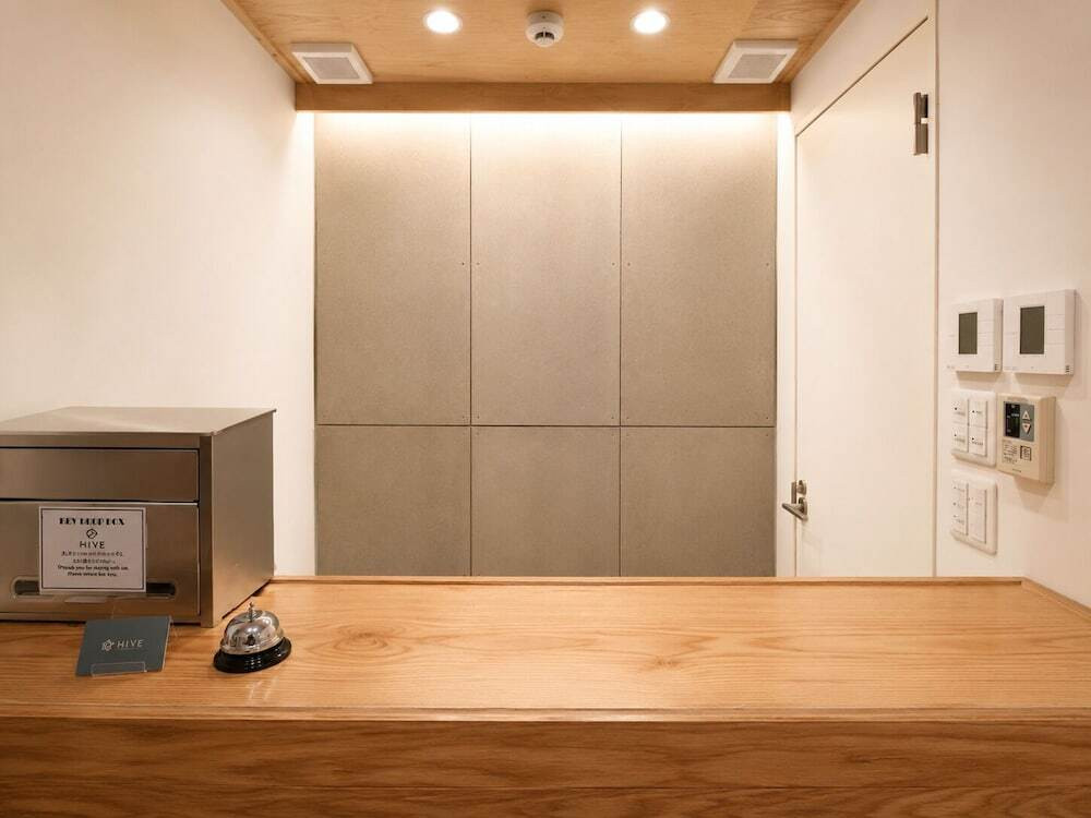フロント