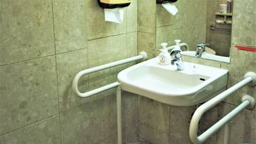 施設内の設備 / 5