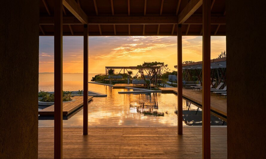 館内ではどこにいても海を望める3646014