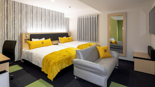 プレミアム ツインルーム ダブルベッド 2 台 禁煙