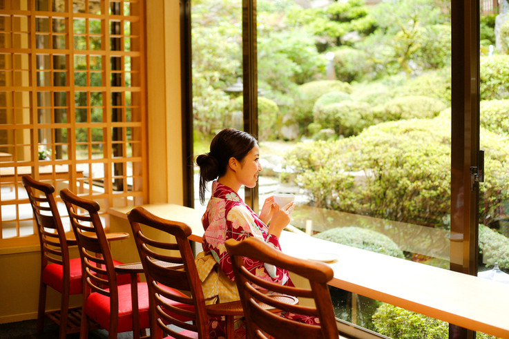 「Spa＆Gardens 湯楽」 内観 36746820 庭を眺めながらコーヒーを☆