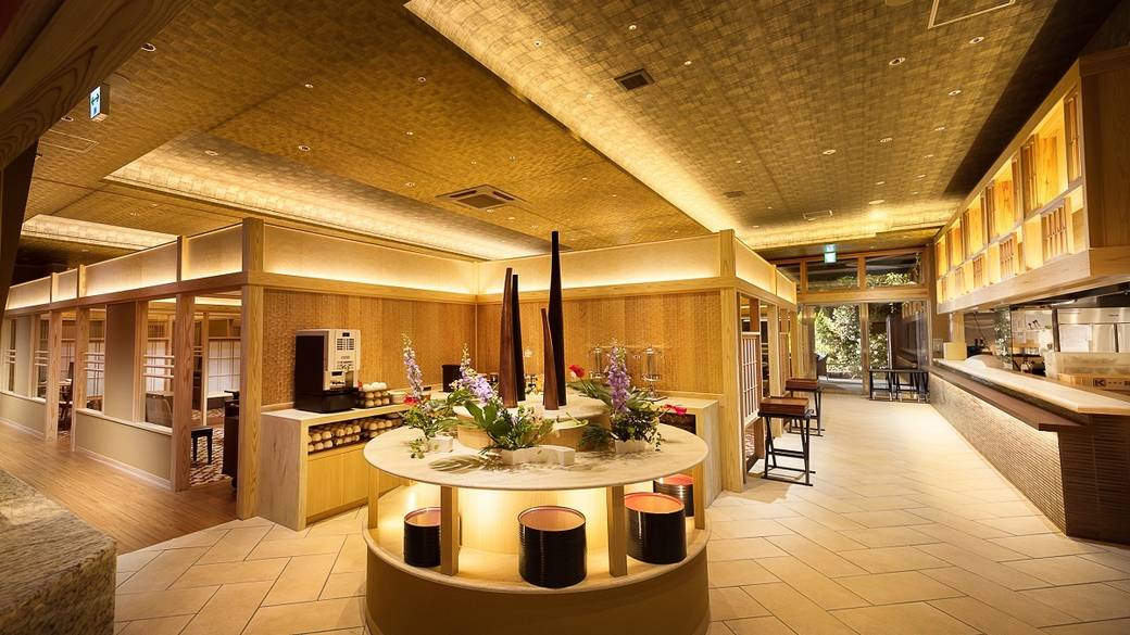 燦々ダイニング咲くや / 3