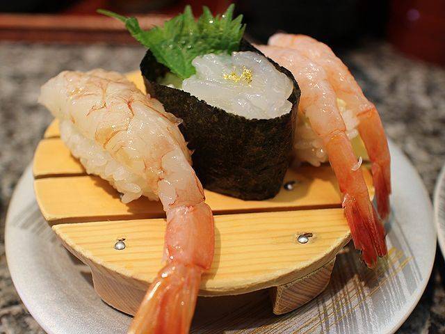 お腹を満たして
女子旅がスタート♪ / 1