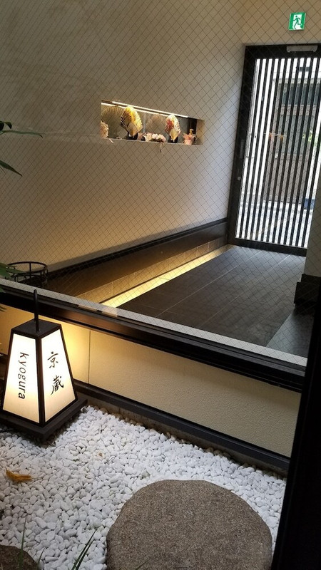 内部エントランス