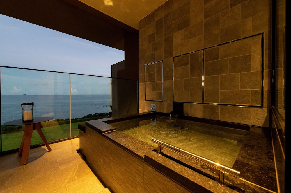 オーシャンビュー パノラマデラックス・浴室