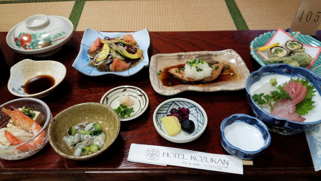 8.リゾート気分満点!全室オーシャンビューの「ホテル神津館」4255600