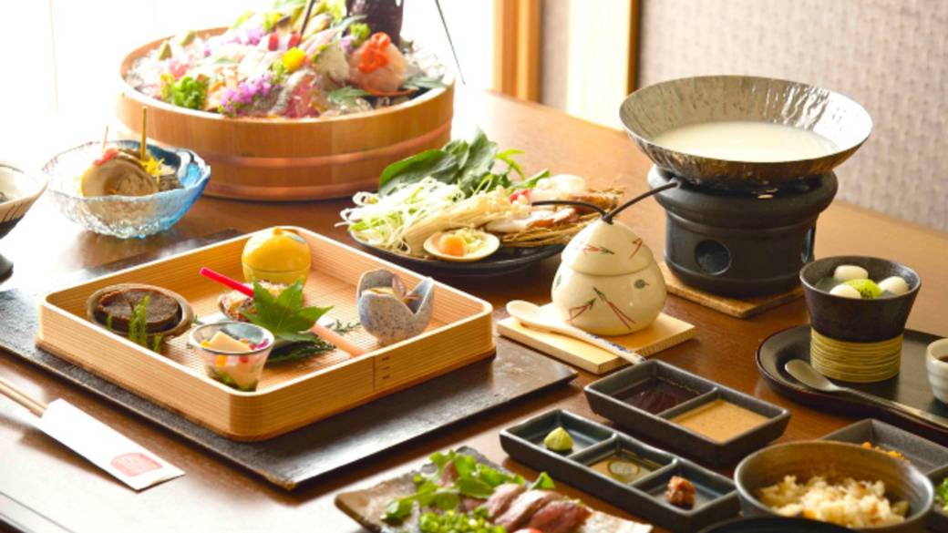 個室でいただく
豪華な和会席 / 1