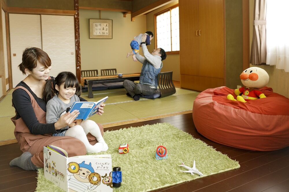 キッズスペース付きのお部屋や部屋食、畳風呂など、子連れでも安心＆快適！4755153