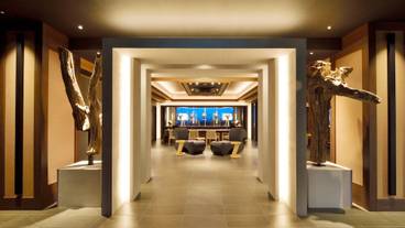 エントランス / 1