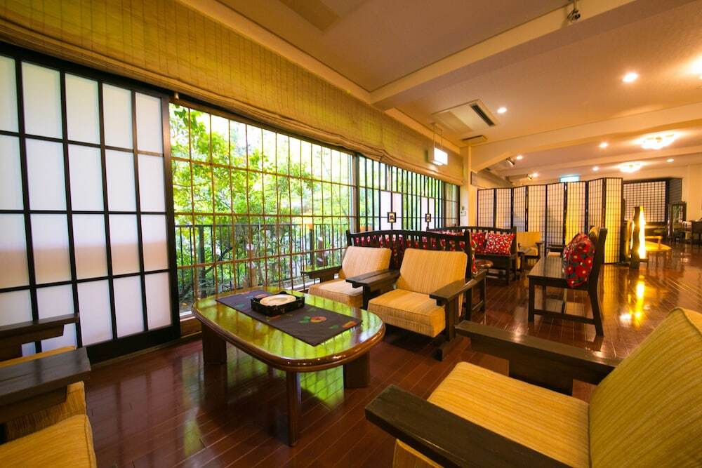 ロビー応接スペース