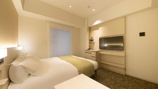 モデレートダブル