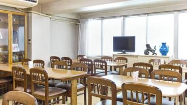 朝食スペース / 7