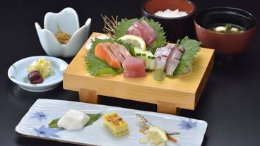 食事・飲み物 / 17