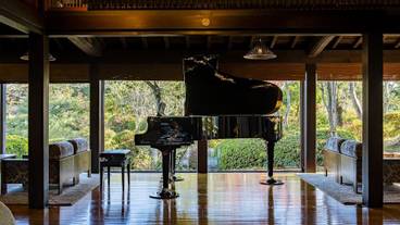 ロビーラウンジ / 4