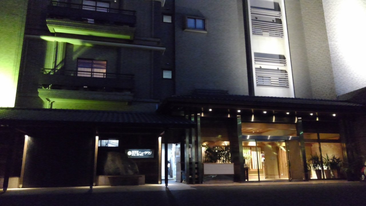 周りには何もありません