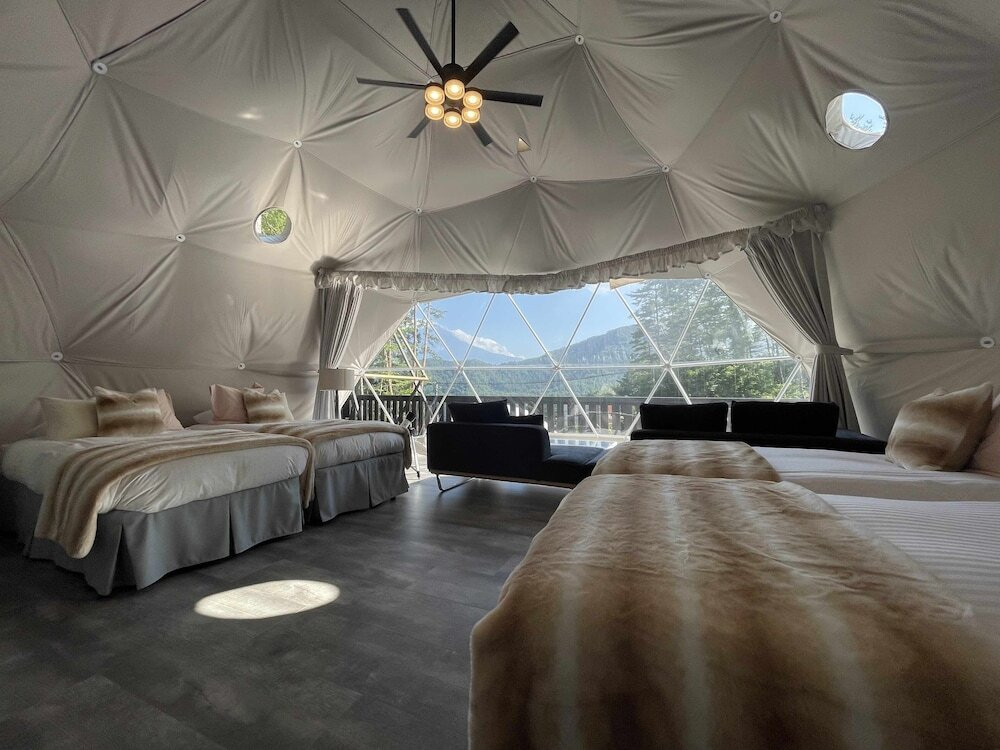 ラグジュアリードーム マーズ