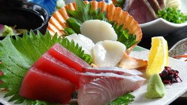 食事・飲み物 / 3