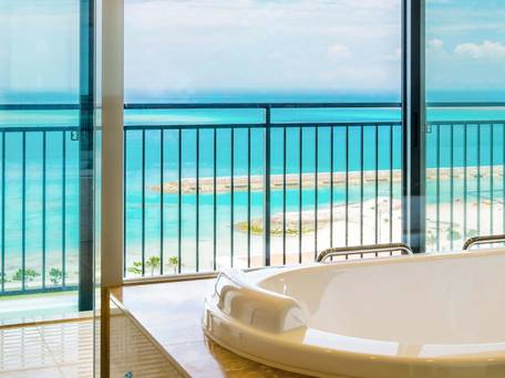 サザンビーチホテル＆リゾート沖縄 / 2