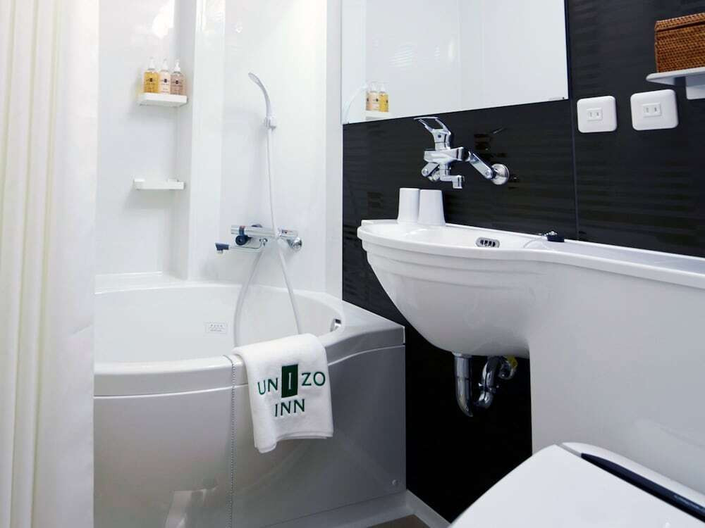 地元の味覚が味わえる朝食ビュッフェが人気♪3913969