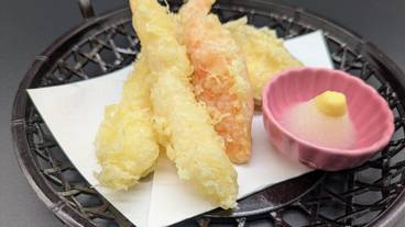 旅館のお食事処 / 6