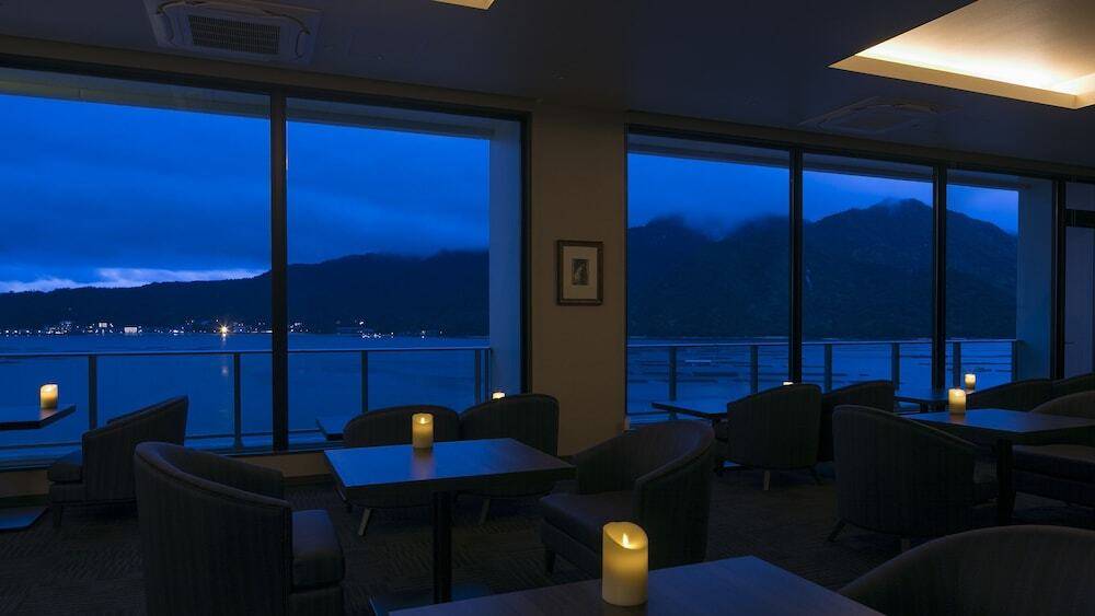 展望バーラウンジ瀬戸の眺め / 2