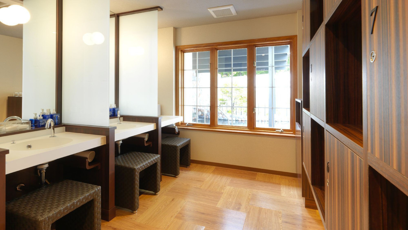 大浴場／脱衣所