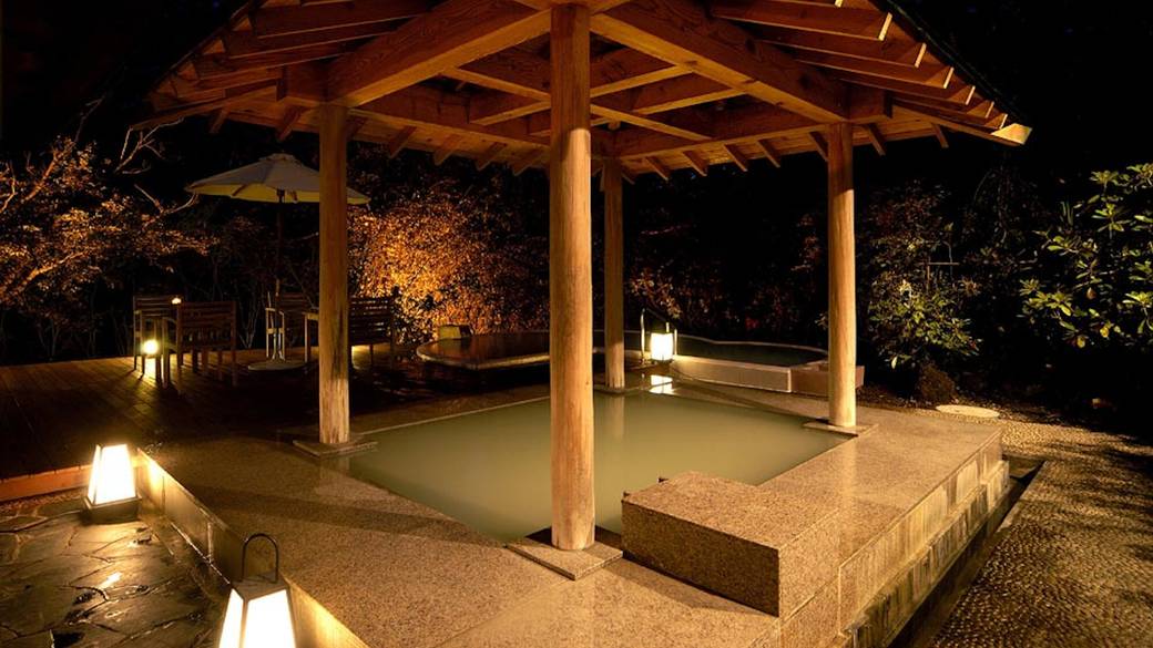 夜の露天風呂 / 4