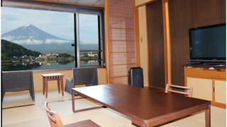 吟景 (３階)  [和洋室] [禁煙] [マウンテンビュー] [レイクビュー] [夜景がきれい]