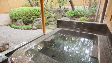 その他 / 15
