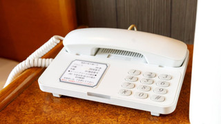 ダブルルーム 喫煙可 : タバコ ○