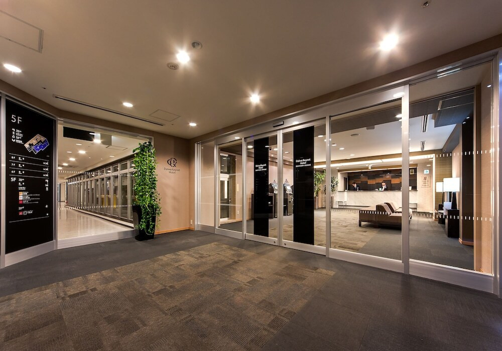 内部エントランス