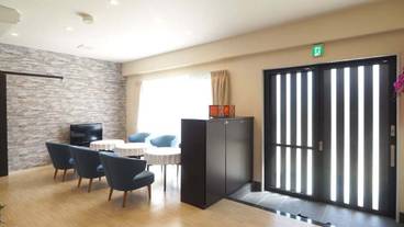 施設の入り口 / 6