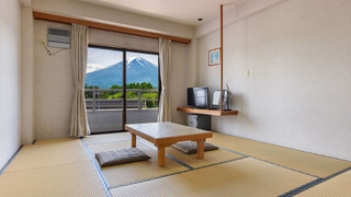 マウンテンビュー和室10畳 (禁煙 バス/トイレ付)