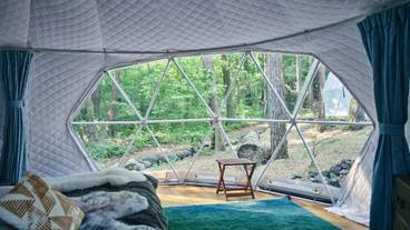 ドームテントの内装例 / 15