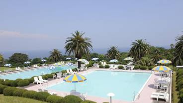 川奈ホテル（カワナホテル） / 1