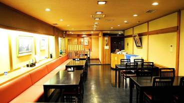 朝食スペース / 8