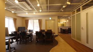 ロビー応接スペース / 4