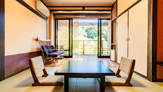 和室10畳 (定員3名) 禁煙