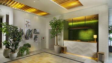 緑に囲まれたフロント / 2