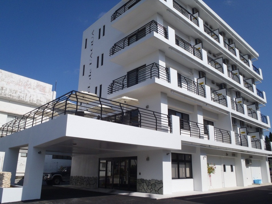 ２．シモンズベッドが快適睡眠を誘う『ホテル・デ・ラクア 宮古島』3388622