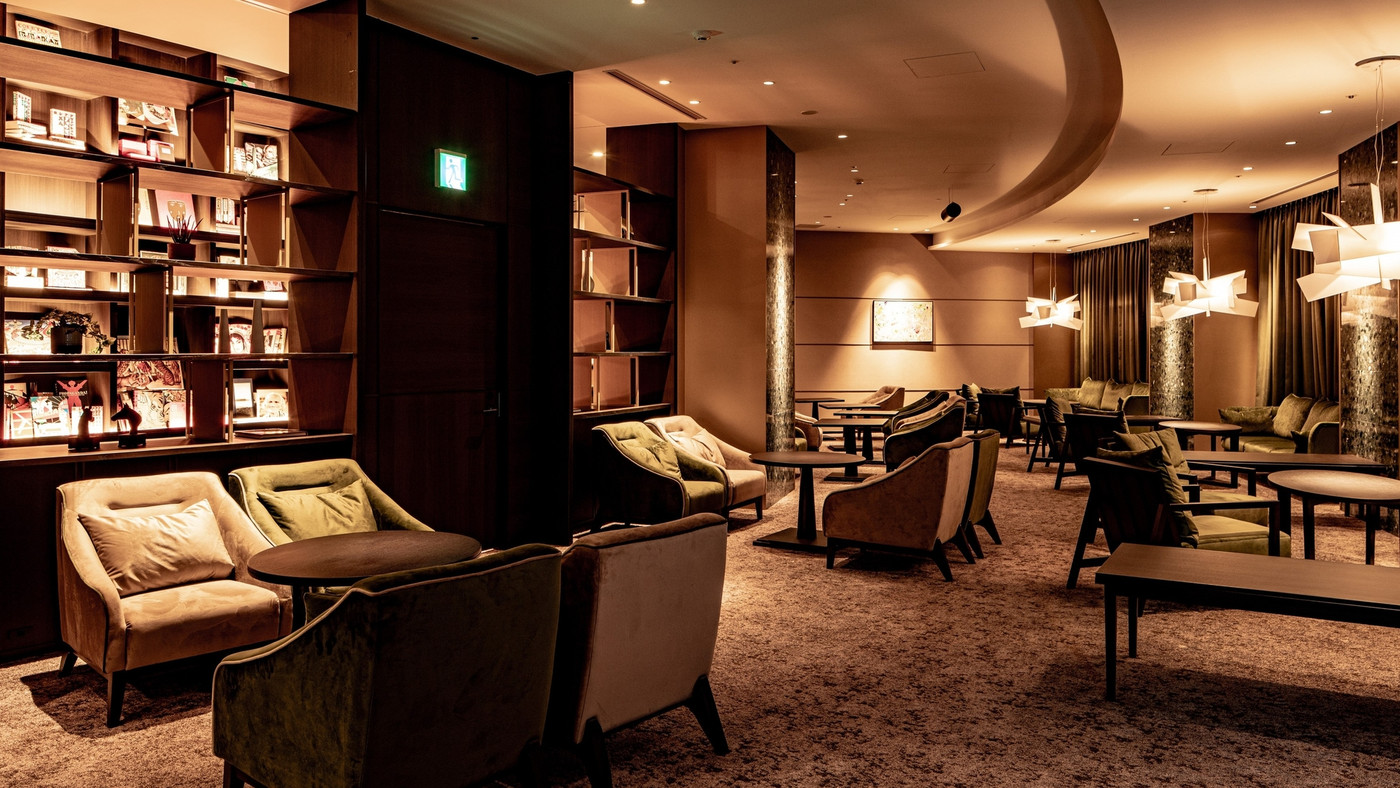 心奪われる圧巻のエントランス3658544