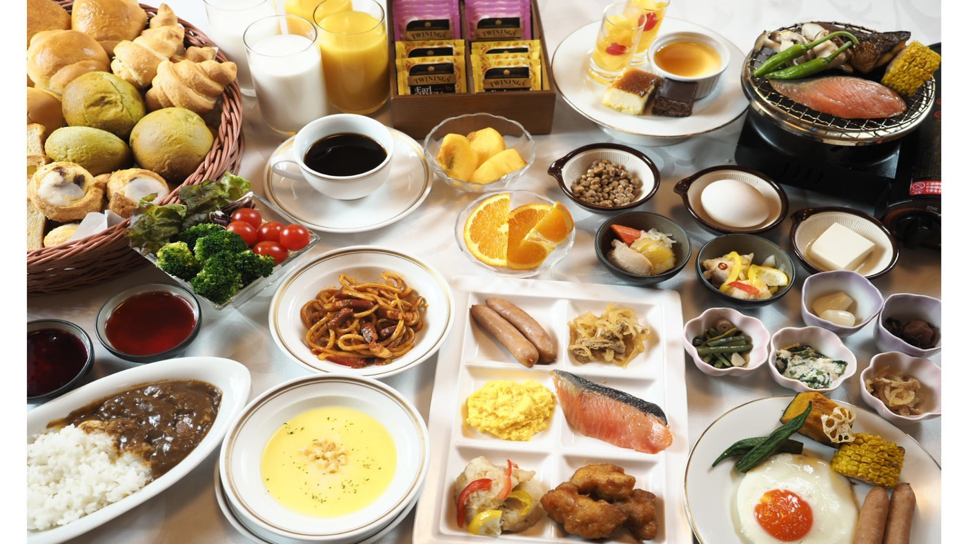 子供向けプールや巨大エア遊具テーマパークに大満足！温泉施設も充実4056256