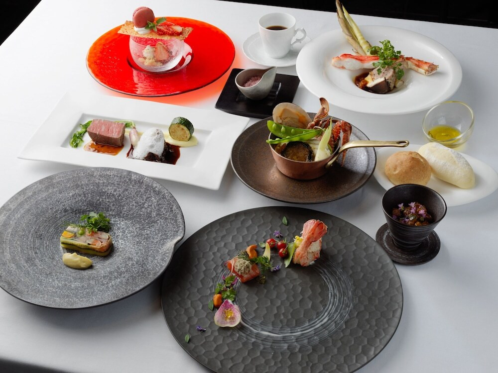 大沼の自然に囲まれた高級ホテルでリゾートステイ3491222