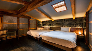 107 本館 · 歳吉屋 半露天風呂 禁煙