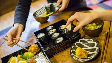 食事・飲み物 / 1