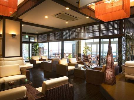 日間賀島 いすず館 / 2