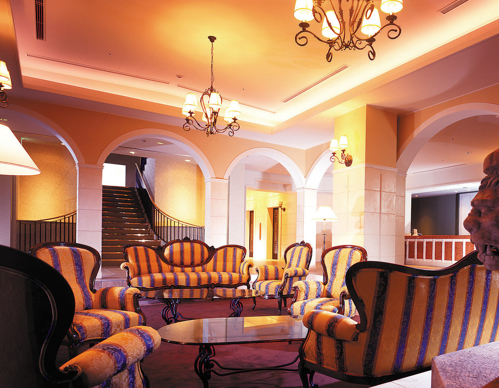lobby