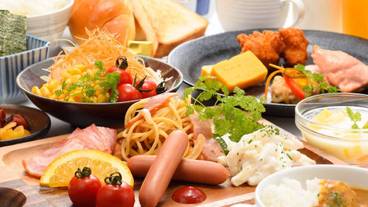 食事・飲み物 / 4